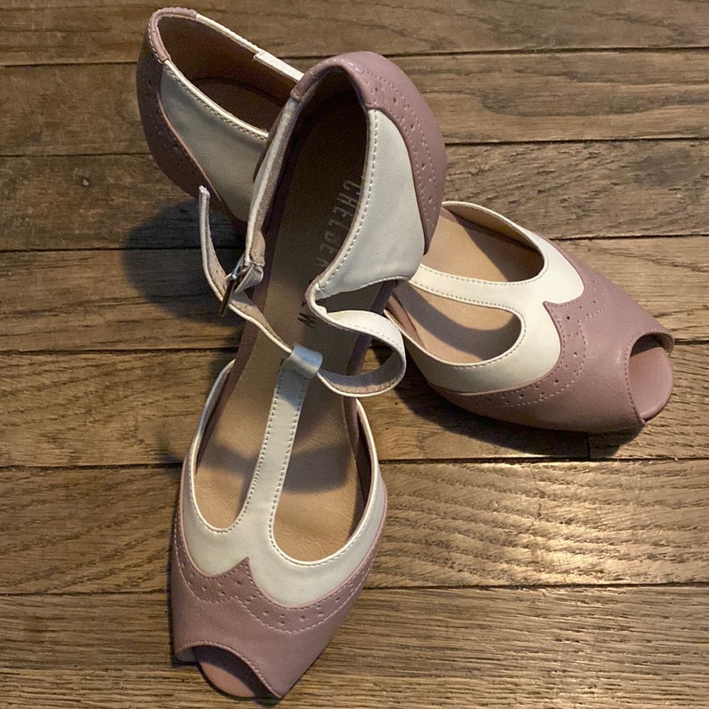 Chelsea Crew spectator peeptoes